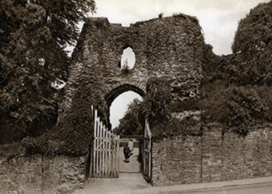 East Gate at Launceston Castle around 1930